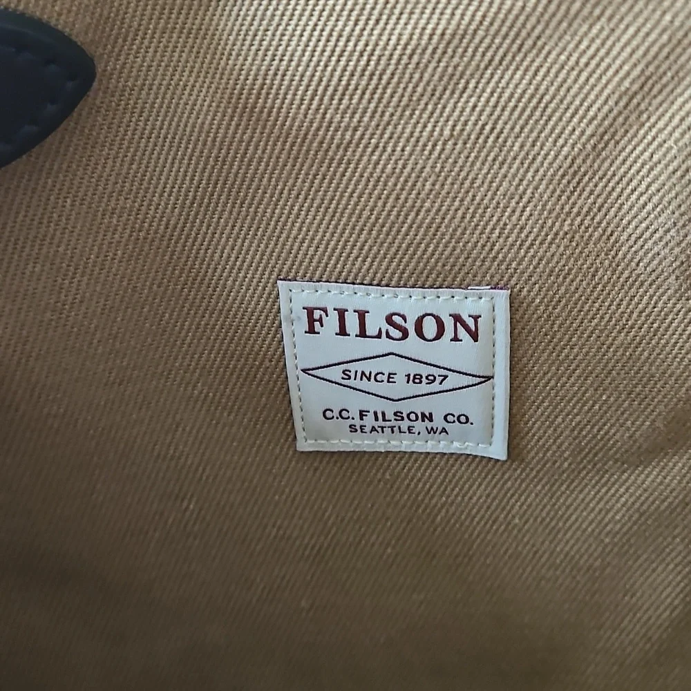 Filson Rugged Twill Zipper Tote Bag - Picture 3 of 14